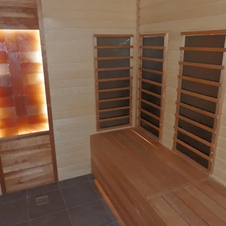 Wellness & 3* Certov