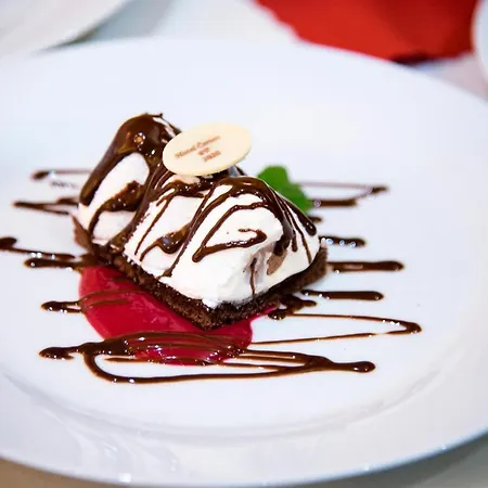 酒店 Wellness & Certov