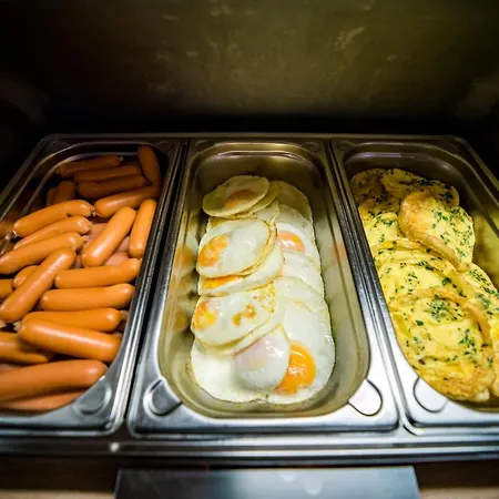 酒店 Wellness & Certov